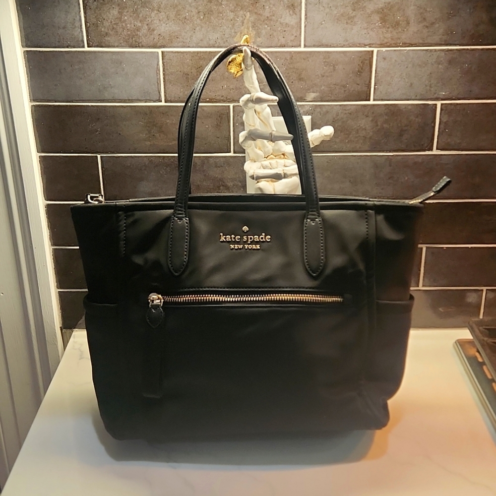 Kate Spade Nylon tote - Picture 1 of 10